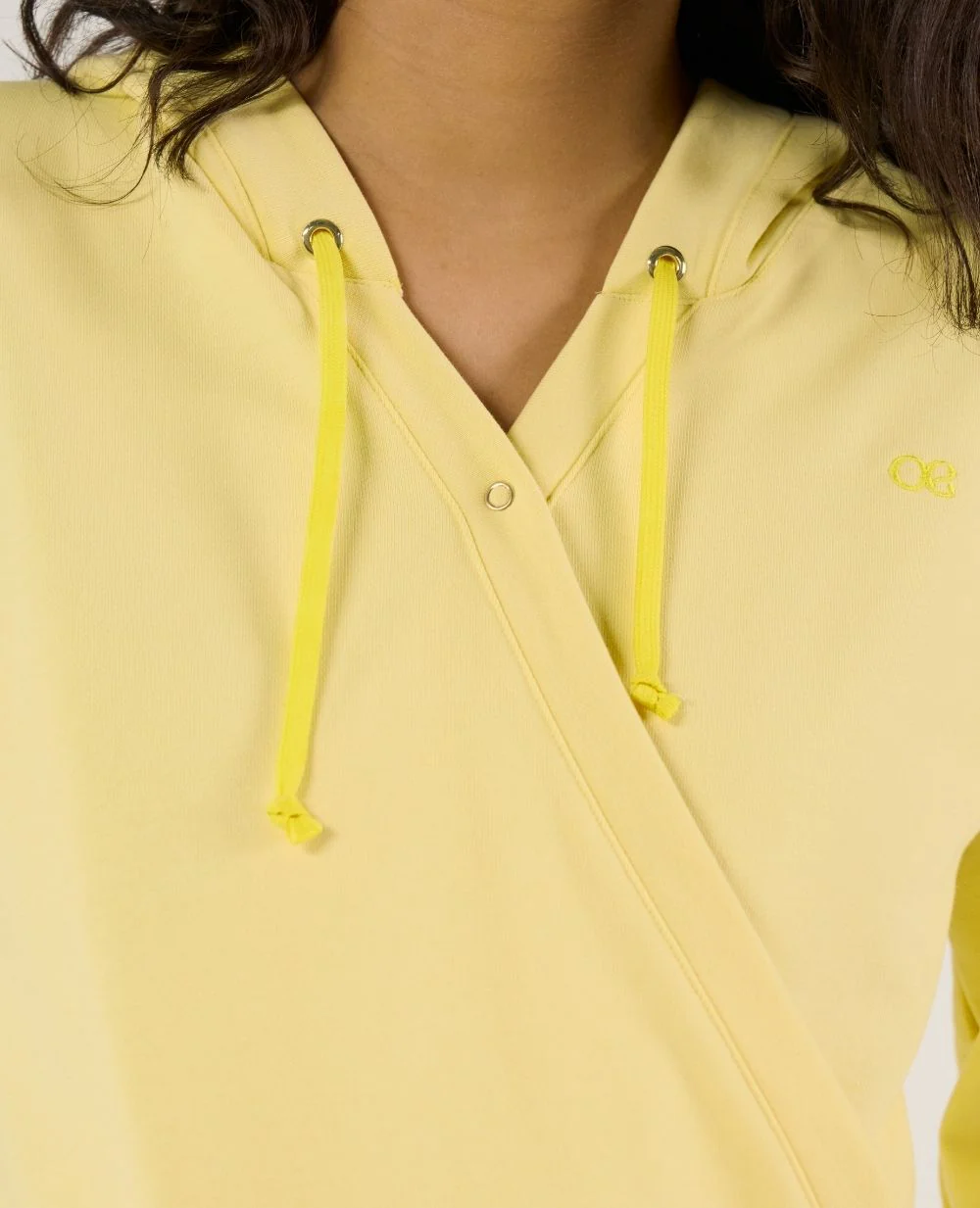 Hoodie de grossesse et d'allaitement Coconut - Vanille - Image 6