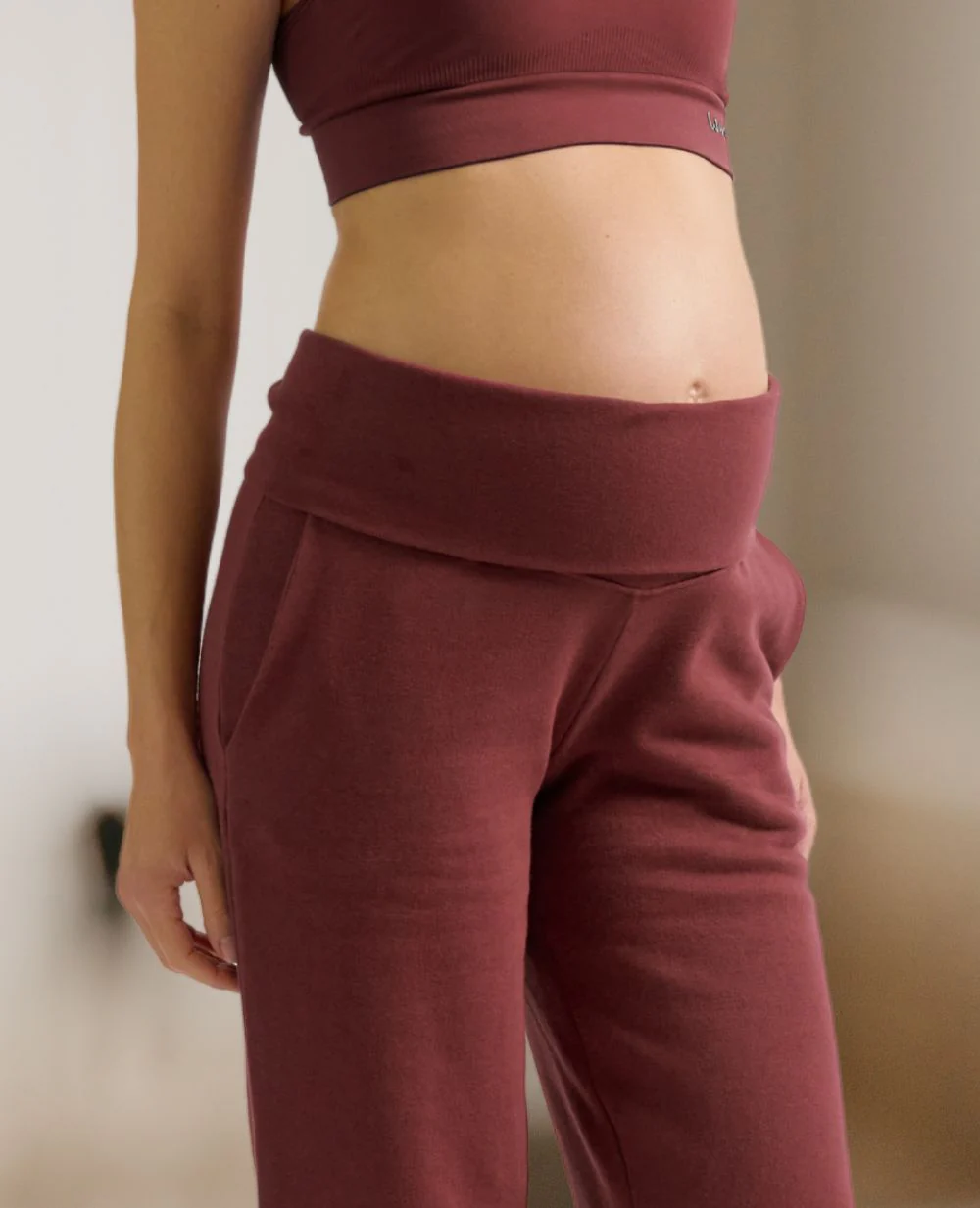 Jogger de sport et de grossesse Woma - Prune - Image 4