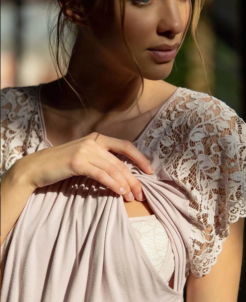 T-shirt de grossesse et d’allaitement Sofia - Pétale - Image 3